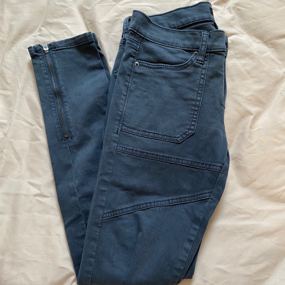 UO Motto Cargo Pants
